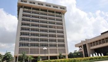 Banco Central realiza subasta pública competitiva