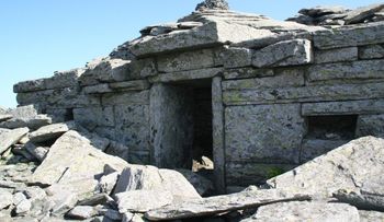 Las misteriosas "casas de gigantes" griegas que desconciertan a la ciencia