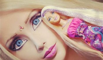 4 trucos de maquillaje para lucir más hermosa que Barbie (Video)