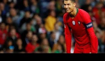 Cristiano Ronaldo y su bello detalle con un niño con leucemia; hecho fue captado en un video
