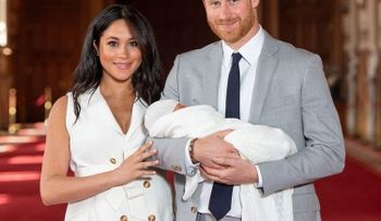 Revelan que el príncipe Harry tenía otra mujer mientras salía con Meghan Markle