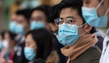 Reparten 1.5 millones de mascarillas en NY para protección contra el coronavirus