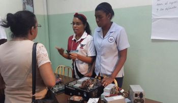 ¿Qué pueden hacer estudiantes de ITESA en su feria de tecnología?  (Video)