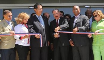 Presidente encabeza inauguración de Centro de Capacitación en San Juan 