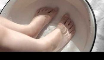 Remedio natural para los pies apestosos