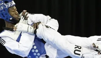 El dominicano Luisito Pie va a semifinales en categoría de menos de 58 kilos