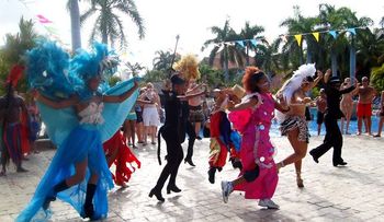 Ingresos por turismo totalizaron US$6,721.5 millones; entrada por divisas fueron de US$24,300 millones
