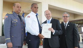 Procuraduría gradúa nuevos VTP y agentes