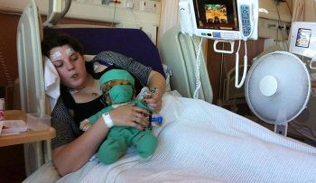 Una mujer con extraña enfermedad ha muerto y resucitado más de 30 veces (Video)