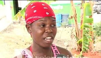 Denuncian mujer dando cerveza a su hijo; "voy a subir el video para que vean"