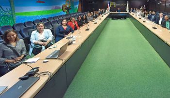 BCRD aborda en seminario su panorama global y las posibles amenazas para RD