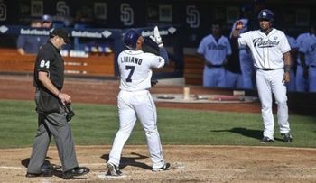 Rymer Dominicano Liriano da su primer jonrón