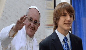 El Vaticano premia a un genio adolescente gay que inventó un sensor para detectar cáncer