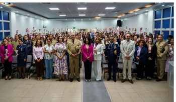 Migración reconoce a 90 colaboradoras