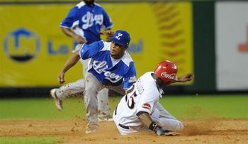 Leones se quedan cortos ante Estrellas; Gregory Polanco dispara tres hits