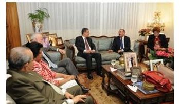 Danilo y miembros CP del PLD dan apoyo moral a Leonel