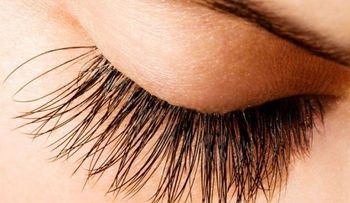 15 Trucos que no conocías para tener pestañas fabulosas