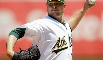 Jon Lester firma con los Cachorros por US$155 millones 