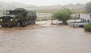 Cuatro muertos y centenares de desaparecidos por inundaciones en Colorado