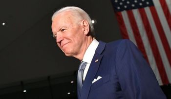 Biden, con más de 10 puntos que Trump en estados clave de Florida y Michigan