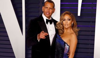 Jennifer Lopez y Alex Rodríguez buscan socios para comprar un equipo de béisbol de NY