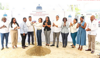 Gobierno inicia centro comunitario para formación y empleo en Elías Piña