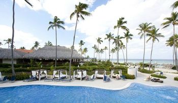 Caso de mujer golpeada en resort de RD tiene cabos sueltos que generan dudas; PN dice hay incongruencias 