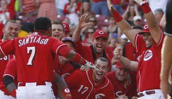 Ramón Santiago pega grand slam y torpedea aspiraciones de Piratas 