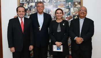 PRM visita Conferencia del Episcopado:  denuncia falta de democracia e institucionalidad. 