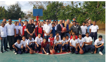 Inefi realiza clínicas deportivas en Santo Domingo y Santiago