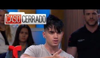 ¡Una casa llena de homosexuales fiesteros !