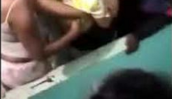 Identifican como Richard (Macá) el hombre que intentó lanzar de un cuarto piso a una mujer