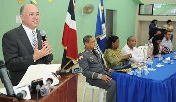 Domínguez Brito encabeza inicio capacitación mediadores de conflictos en Cristo Rey