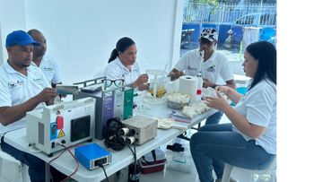 Conaleche realiza más de 5,800 pruebas de calidad de leche en lo que va de 2026 para garantizar la inocuidad del producto que llega a las familias dominicanas.