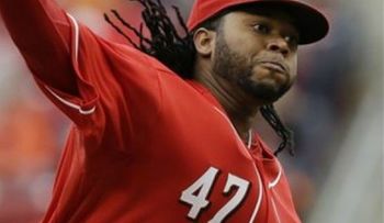 Cueto obtiene triunfo 12 y Pujols es el criollo con más dobles en GL