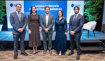 Inversiones Santa Cruz reúne economistas internacionales