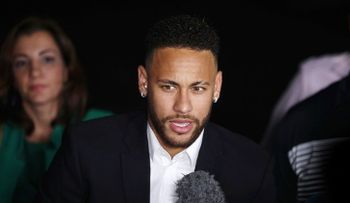 Las autoridades brasileñas dan informe sobre acusación contra Neymar por violación
