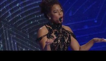 Cheddy García y el vestido que generó burla