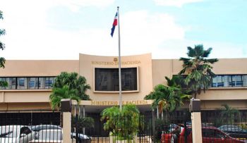 Hacienda asegura que el ITEBIS no afecta la competitividad porque es reembolsable