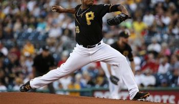 Edinson Vólquez pacta por US$20 millones con Reales