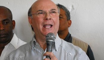 Mejía niega llegara a un preacuerdo para apoyar candidatura