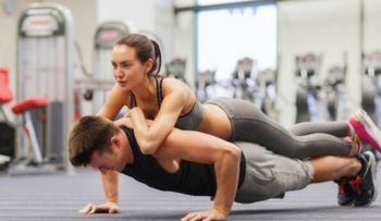 ¿Ejercitarse juntos en vez de hacer terapia? ¡Descúbrelo!