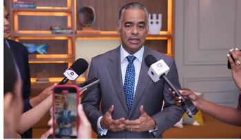 Joel Santos impulsa Ley de Eficiencia Energética