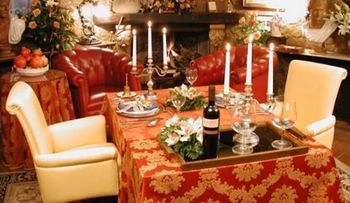 Restaurante atiende sólo a dos personas a la vez