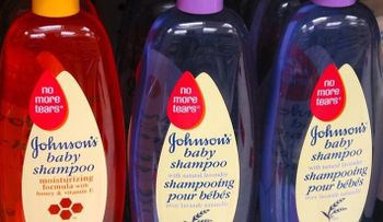Esta es la manera como Johnson & Johnson está envenenando a nuestros hijos