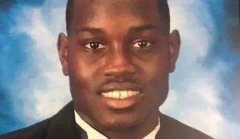 Repudian brutal asesinato de un joven afroamericano que se ejercitaba en EEUU