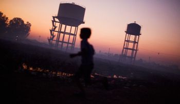 Aumento en casos de cáncer en EE.UU. está relacionado con la contaminación, según estudio