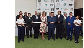 Valdez Albizu anuncia el Aula Virtual y un App institucional para contribuir con el conocimiento económico y financiero