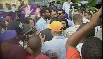 Tres fotorreporteros denuncian fueron agredidos en actividad de Leonel Fernández
