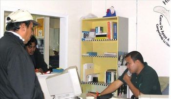 El índice de desempleo entre hispanos de EE.UU. subió al 9,1 % en mayo